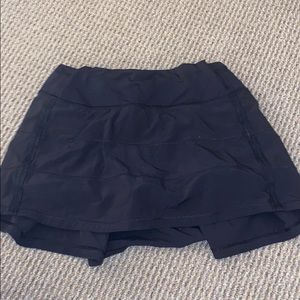 LULULEMON BLACK TENNIS SKIRT